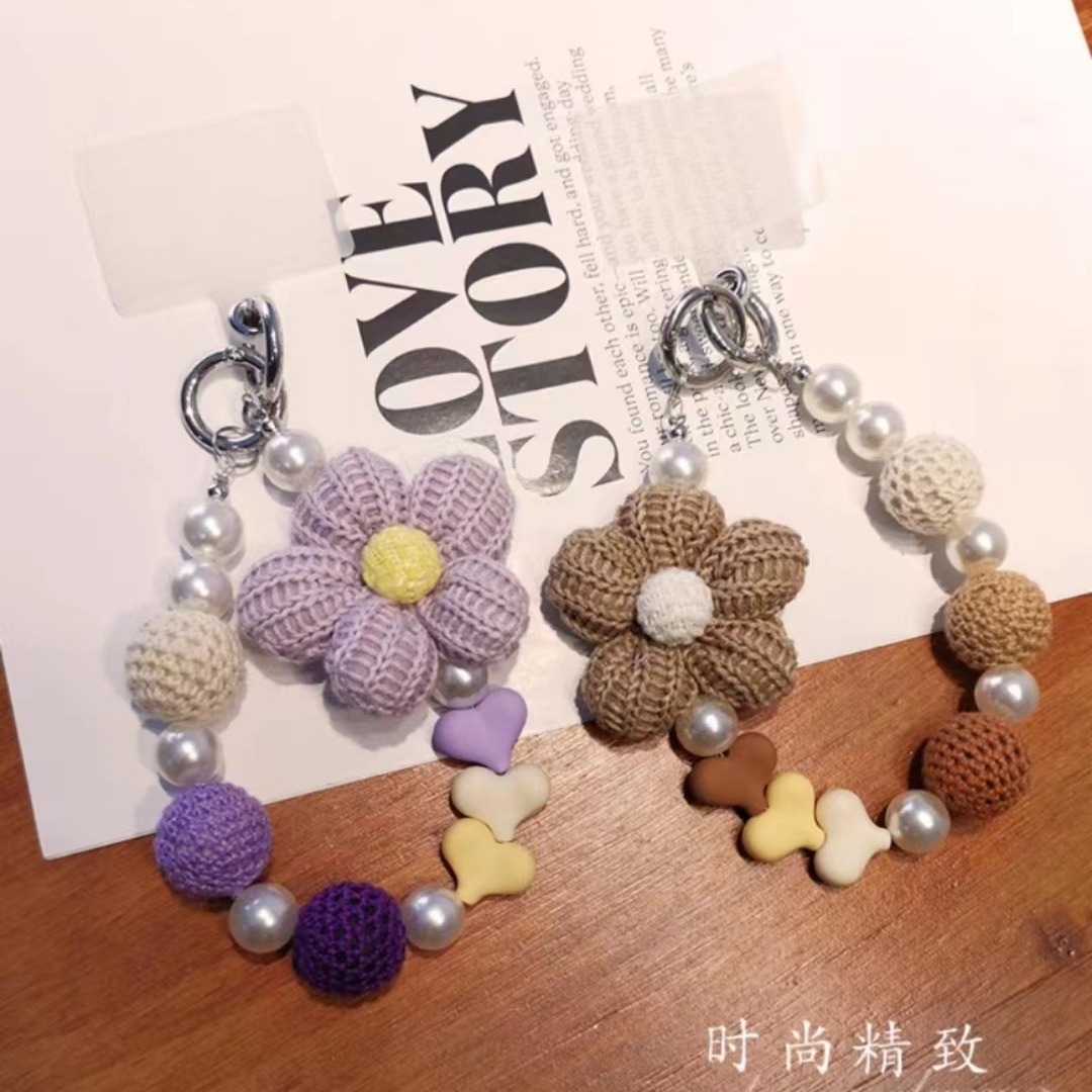 Corto hecho a mano de lana flor amor bolsa perlas adornos ins moda red teléfono móvil Cordón de cadena portátil cordón
