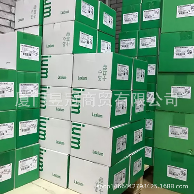 施耐de 电气处理器 LXM28SUA5M3X 全新原装包邮出售议价