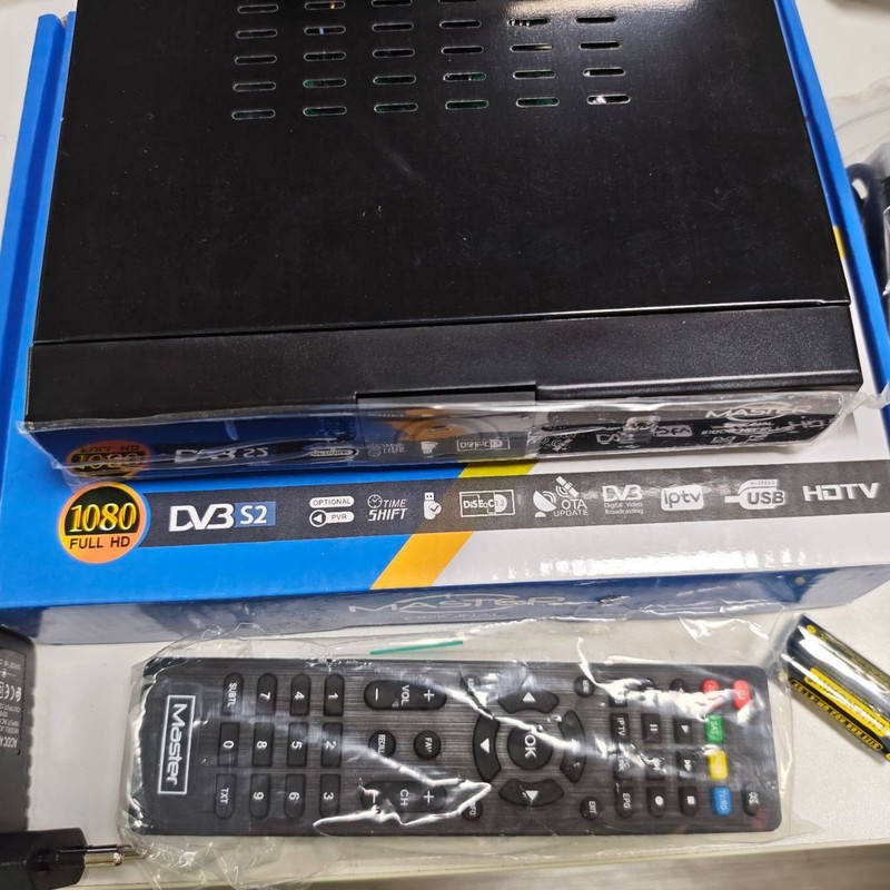 テレビセットトップボックス DVB 受信高精細衛星信号便利な操作信号受信強力|undefined
