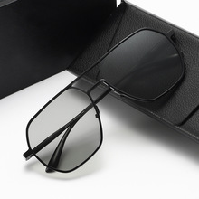 新款变色偏光太阳镜 日夜两用多边形方框智能时尚男士驾驶墨镜