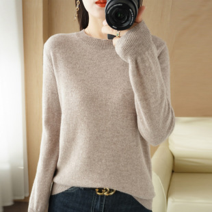 �A�Ië��Ů�ﶬ�¿����^ᘿ�����ɫ�L��Ů�b���̿�ȴ�����ë��