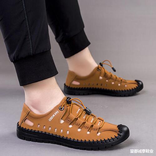 Sandals Summer Men's Casual Microfiber Leather Crocs Fashionable Soft Sole Comfortable Versatile Hollow Beach Men's Shoes