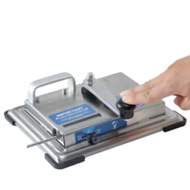 节庆用品;卷烟器;窗花、窗贴