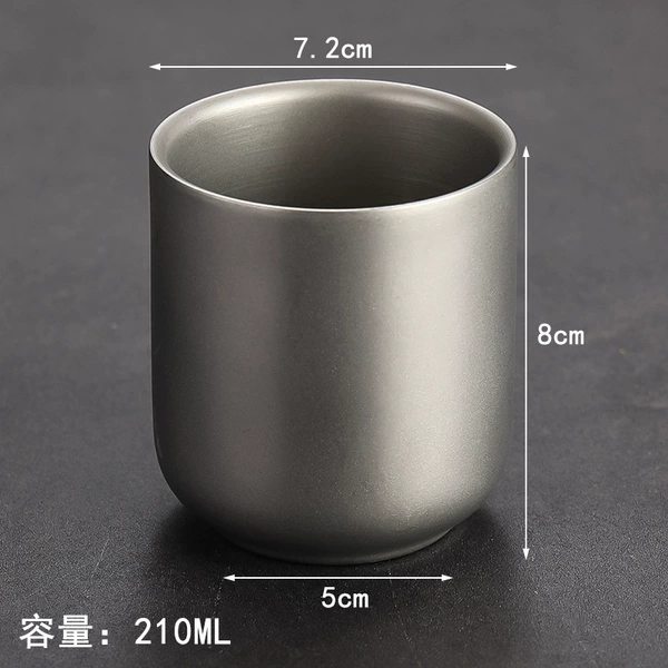 Straight drinking cup (retro style)