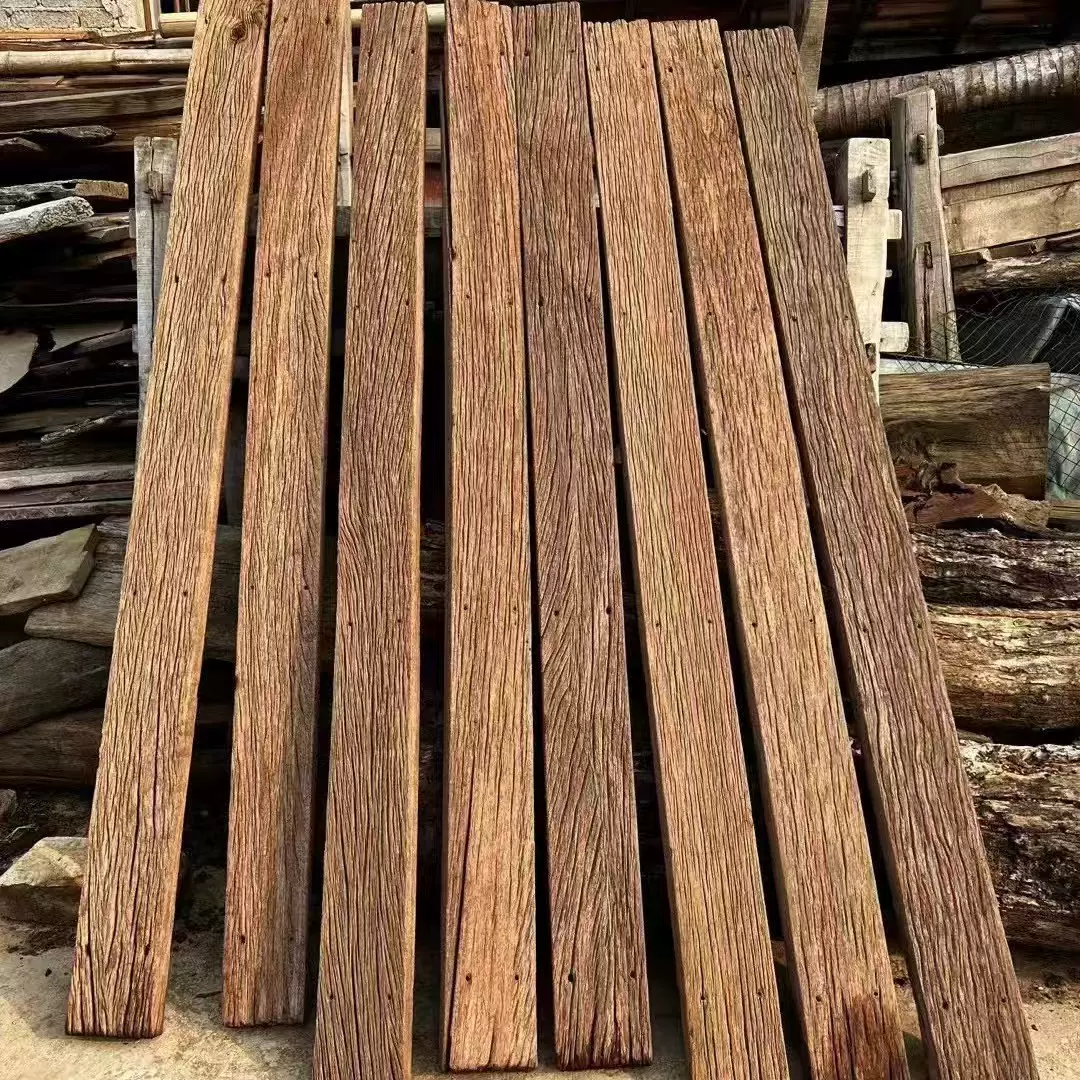 老榆木风化木板材民宿装修护墙板实木商超货柜板材做旧桌面木板