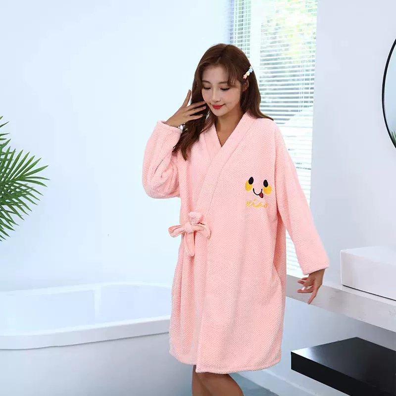 Новый стиль вышитое банное полотенце с длинными рукавами женский халат для взрослых вышитая пижама Домашняя ванна дамы быстросохнущие впитывающие платья для ванной