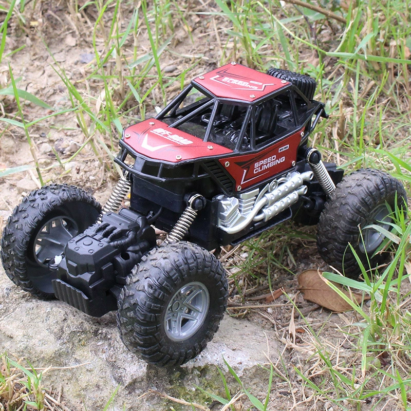 Металлическая внедорожная машина 4x4 с дистанционным управлением, игрушечная машинка для мальчиков, может забираться