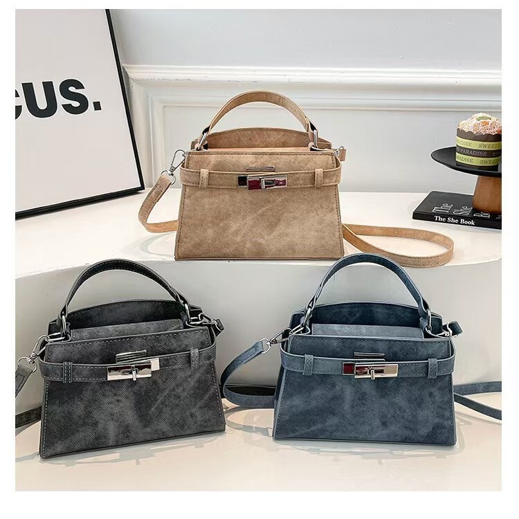 Cross-Border Vintage Denim Kelly Small Bag for Women, High-End Distressed Lock Clasp Small Square Bag, Crossbody Underarm Bag Wholesale