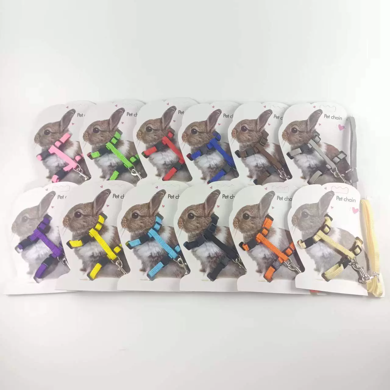 Оптовые поставки зоотоваров: поводок для собак, шлейка для кошек с I-образным нагрудным ремнем, доступны различные цвета, регулируемый поводок для кошек с защитой от побега