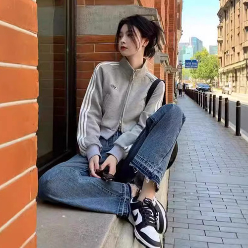 Spring and Autumn Korean Version Short Zipper Sweatshirt Outerwear for Women, Thin Version, Small Figure Long Sleeve Cardigan Sport Top for Women, Fashion