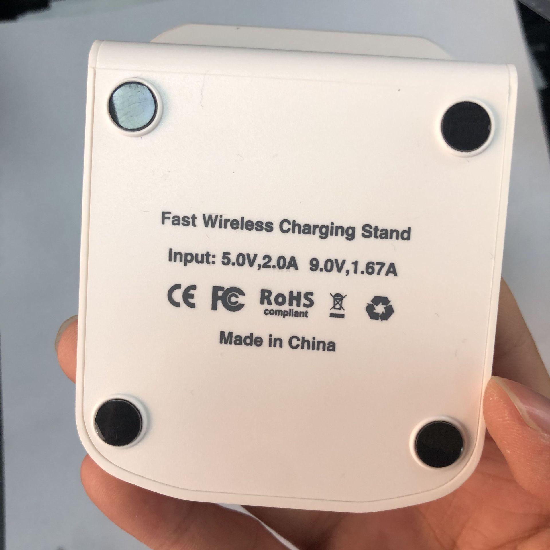 Q740立式支架双线圈10W 15W无线充电器适用苹果华为小