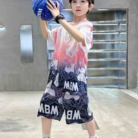 男童夏装套装速干篮球服2025新款男孩夏季短袖运动球衣服儿童装潮