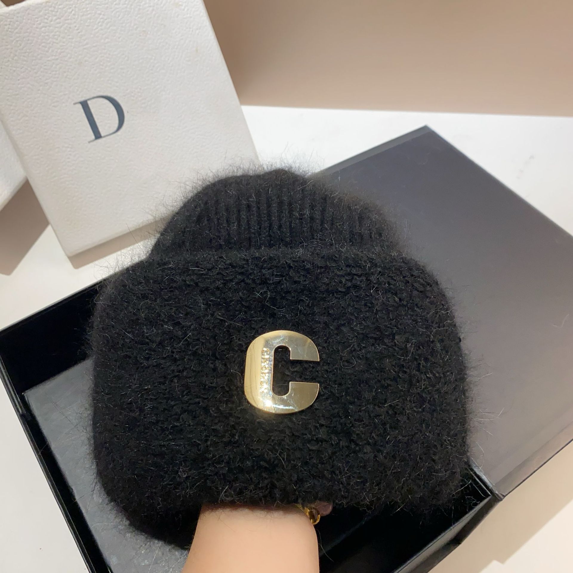 Originelles Design, neue, vergrößerte, verdickte Strickmütze aus Kaninchenhaar, C-Buchstabe, kalter Winter, warmer winddichter Gehörschutz im Freien_voghion.com