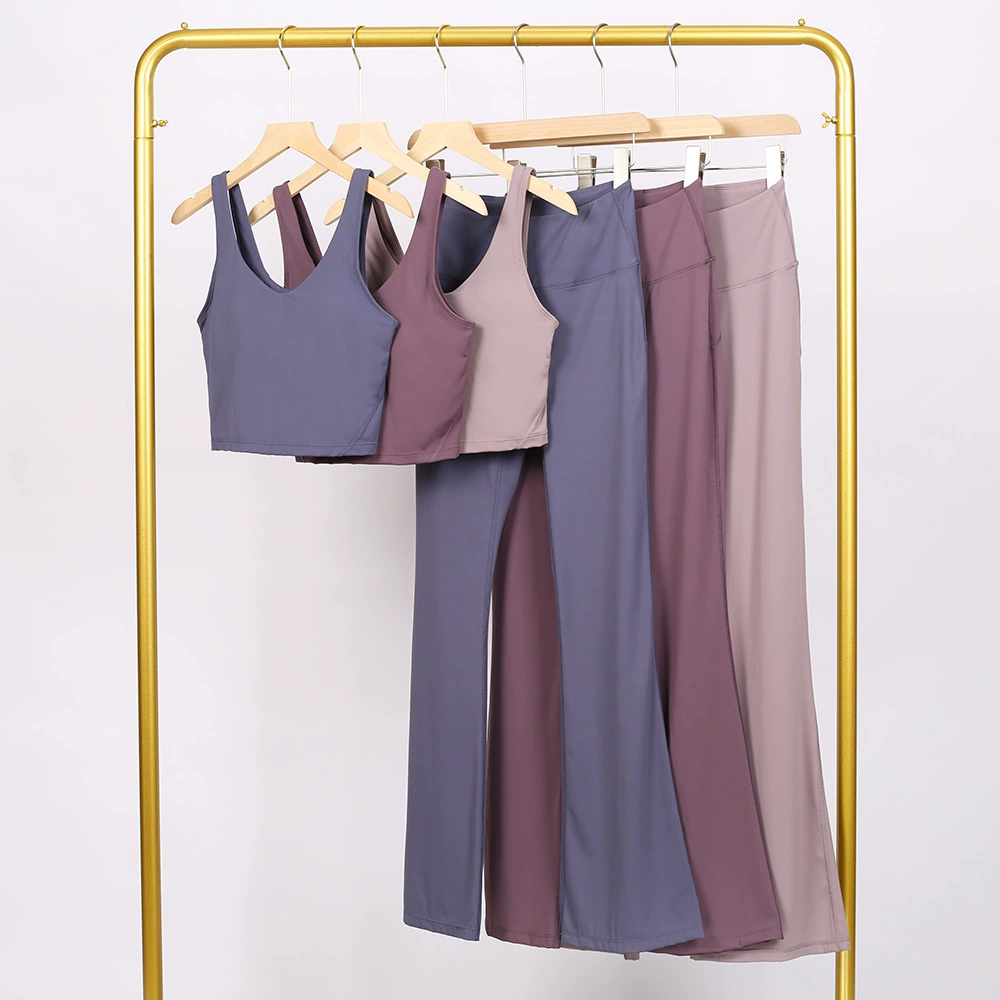 Спортивный костюм LULU: топ-бра телесного цвета с красивой спинкой, устойчивый к ударам, пуш-ап, для йоги, и брюки-клеш.