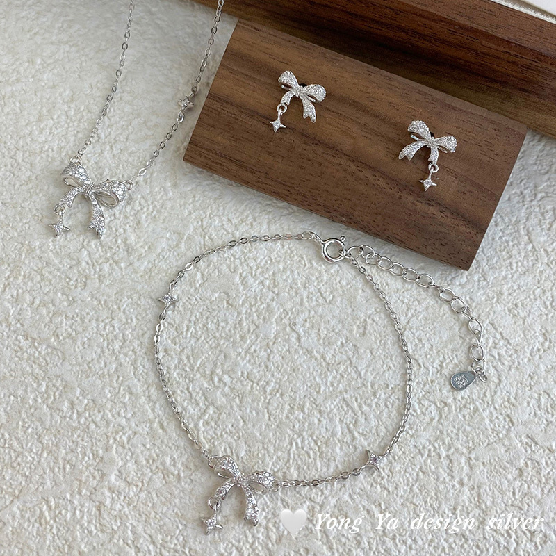 Original S999 Foot Silver Bow Zircon suit Sweet Artistic Gentle Wind Niche Fresh Clavicle Chain