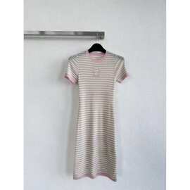 国王印象秋季新款圆领套头条纹提花字母修身显瘦短袖针织连衣裙女