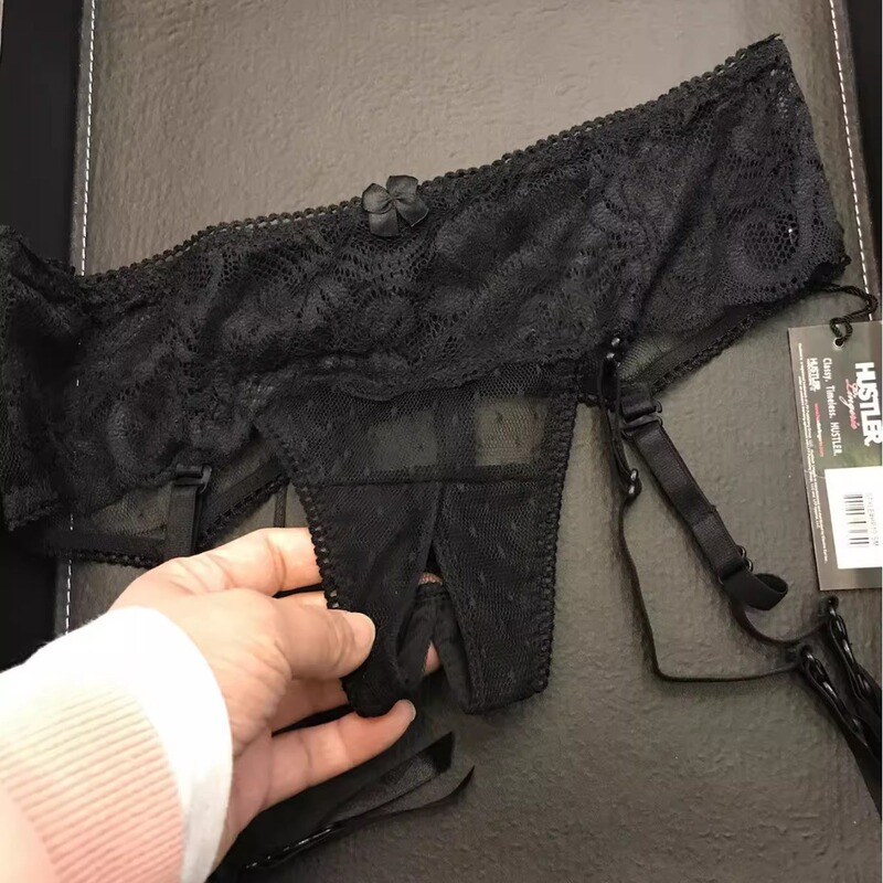 Black Garter Belt Lace Temptation Mesh Breathable Comfortable G-string Open Crotch Free Panties Red T-pants
