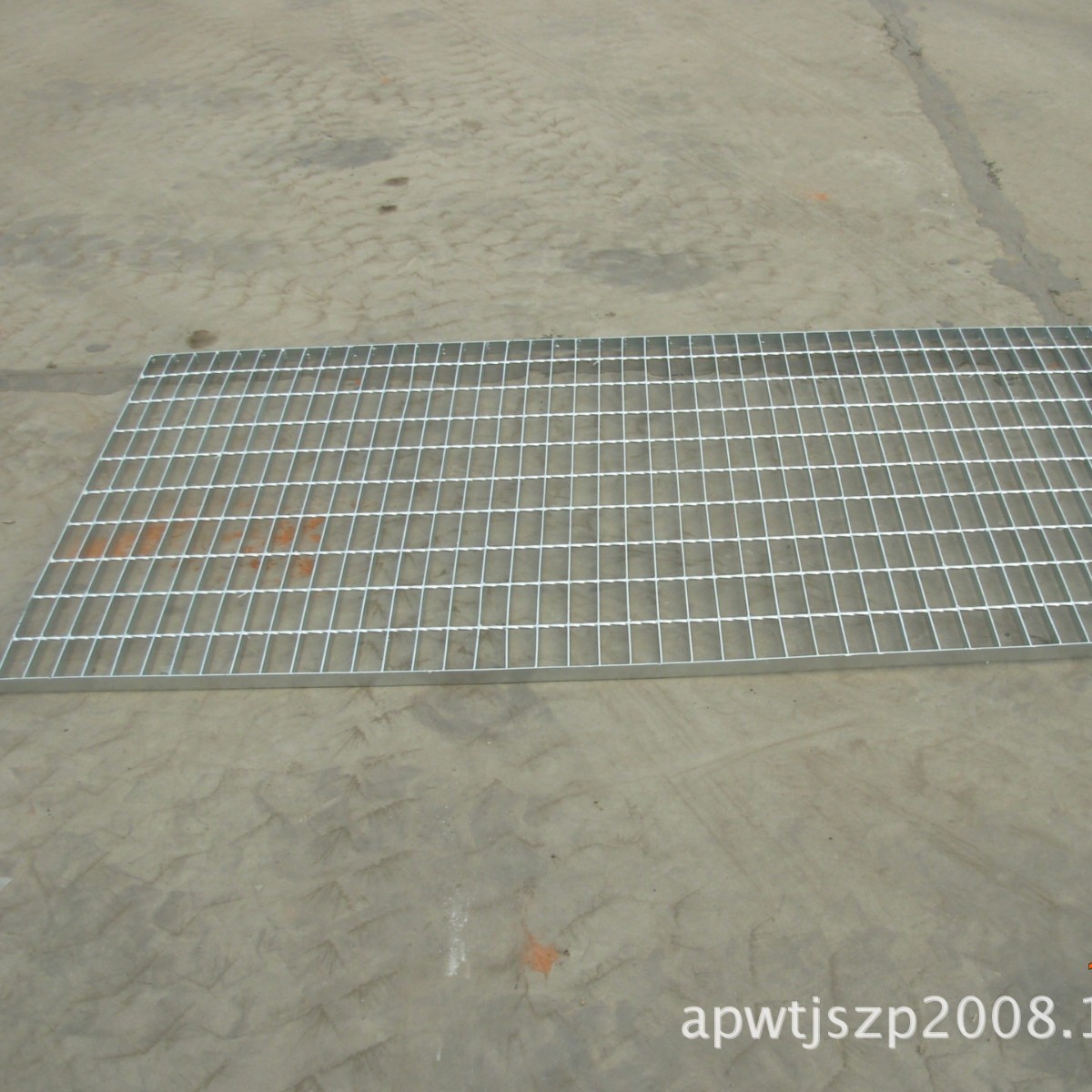 厂家制造生产踏步板G255/30/100热镀锌钢格栅板