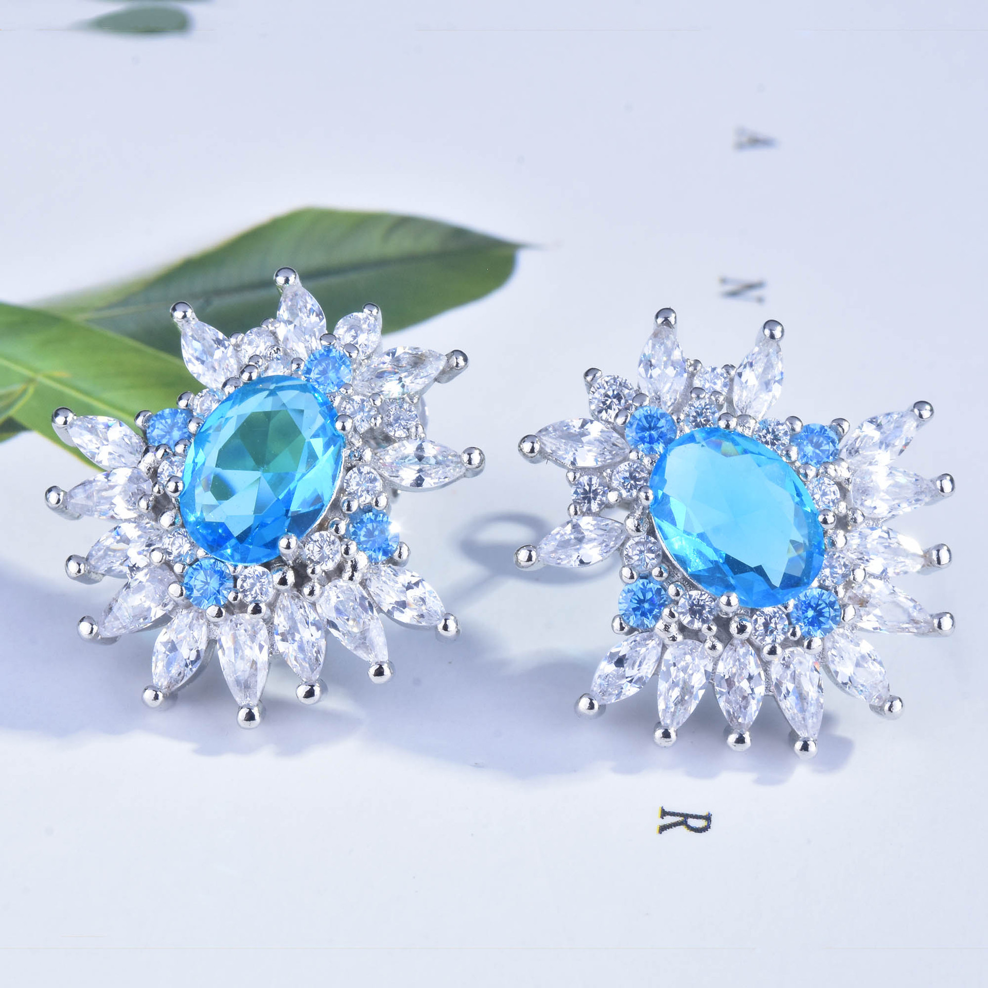 Design Imitation Natural Topaz Earrings European And American Luxury Diamond Color Earrings display picture 4