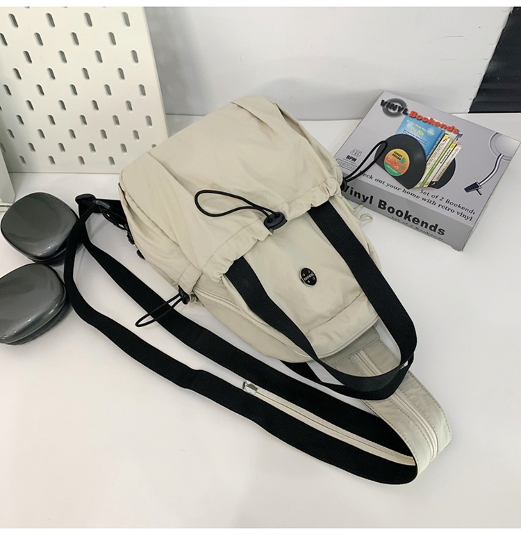 Backpack Men's And Women's 2025 Multifunctional Breast Bag Lightweight Nylon Cloth Bag Single Shoulder High Value Work Commuter Messenger Bag_voghion.com