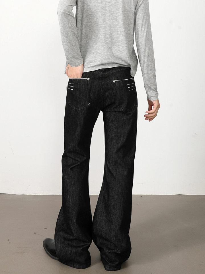 Quần jeans nam denim thô ống loe nhẹ dáng rộng có thêu — Denim đen