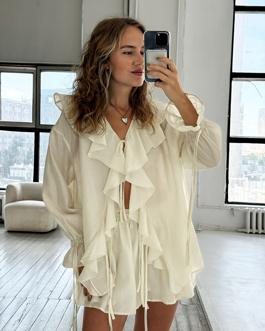 446g Weight Long Sleeve Sleeve Length Flat Yarn, Polyester Fabric Type Shorts Co-ord Set Sets Type 2 Pieces Set Quantity Holiday Occasion V Neck Neckline Comfort Function Regular Fit Fit Type Solid Color Pattern Summer Season Women's Gender Vacation, Simple Style Style Holiday Women's Vacation Simple Style Solid Color Flat Yarn Polyester Shorts Co-ord Set Shorts Sets 10