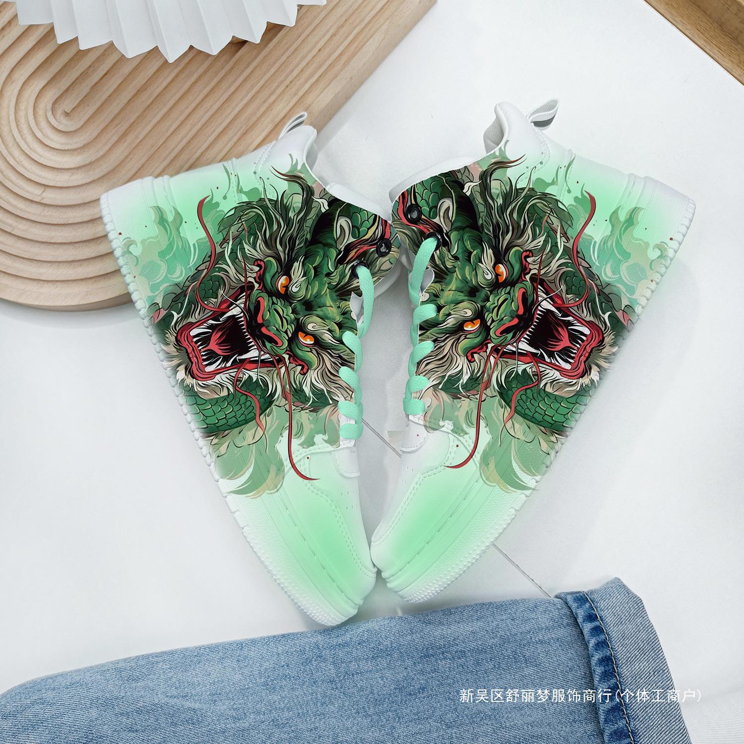 Winter keep warm sneakers Chinese style