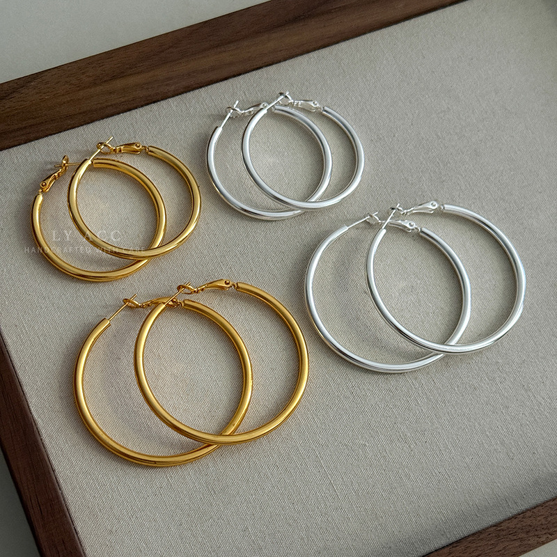 Gold and Silver Two-Tone Glossy Chunky Large Hoop Earrings, Classic Minimalist High-End Commuter Earrings, Wholesale Versatile Ear Accessories