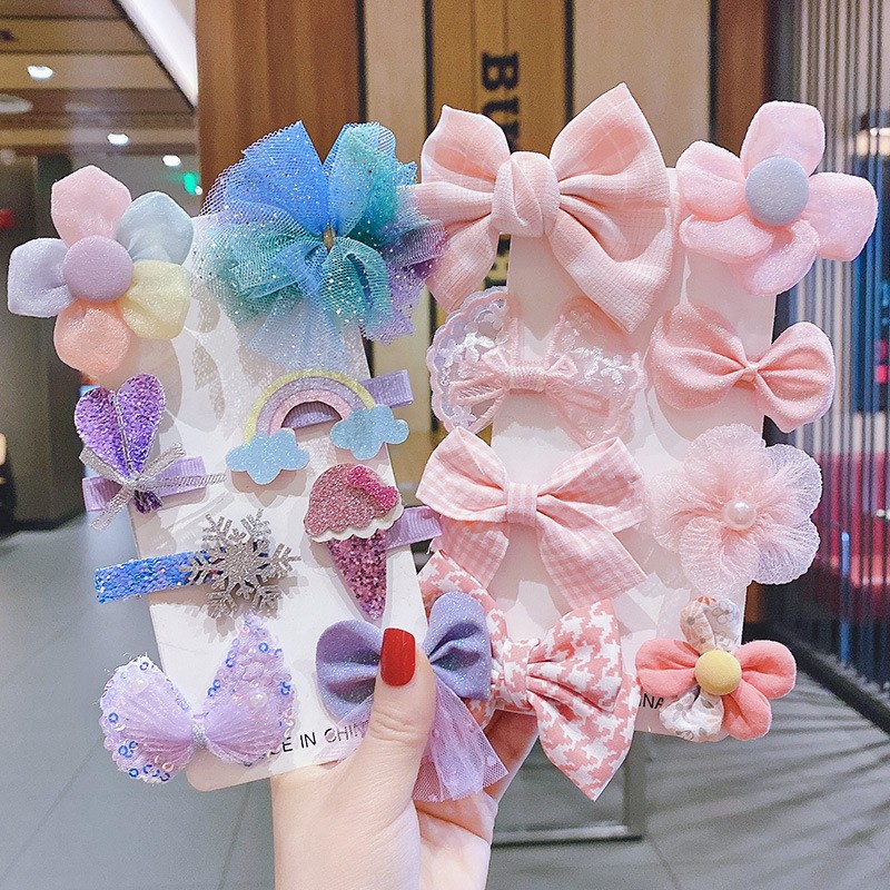 children's hairgrip with bow