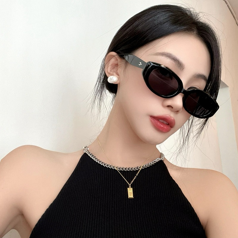 Elegant Basic Solid Color Pc Oval Frame Full Frame Women's Sunglasses display picture 1