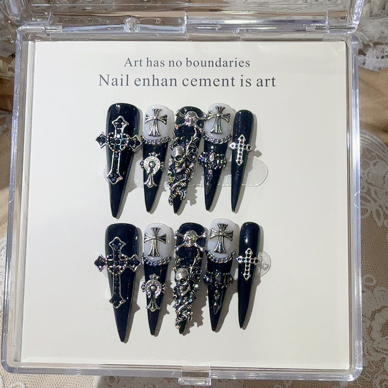 "Black Skull" Gothic Dark Style Handmade Manicure Patches and Finished Nails