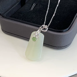 和田玉项饰;和田玉手饰;耳钉