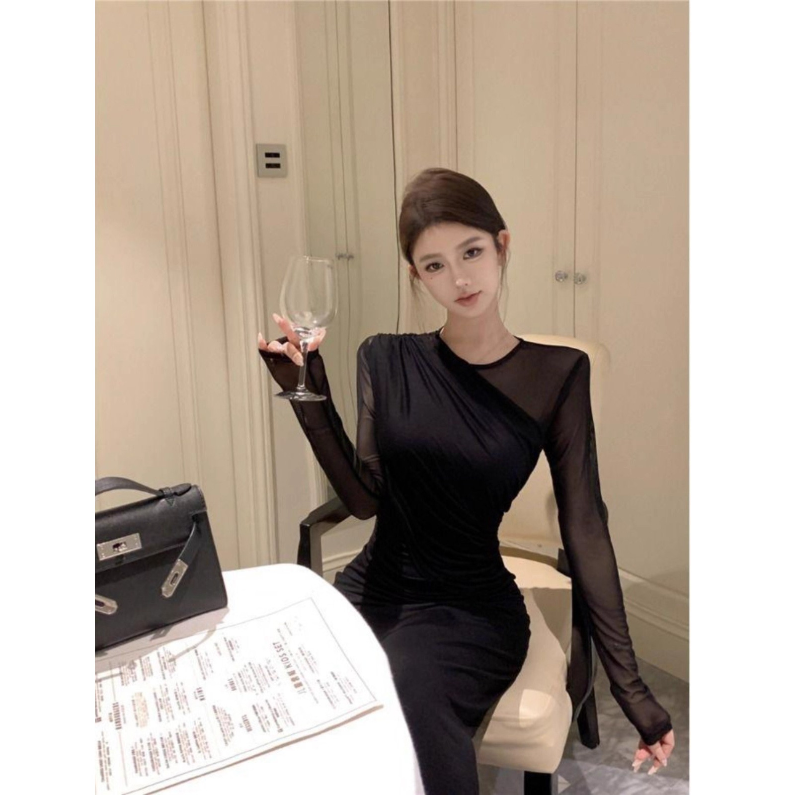 Retro Sexy Royal Sister Black Temperament Mesh Knitted Dress Women's Autumn Waist And Thin Long-sleeved Hip-wrapped Dress_ecoleips.com