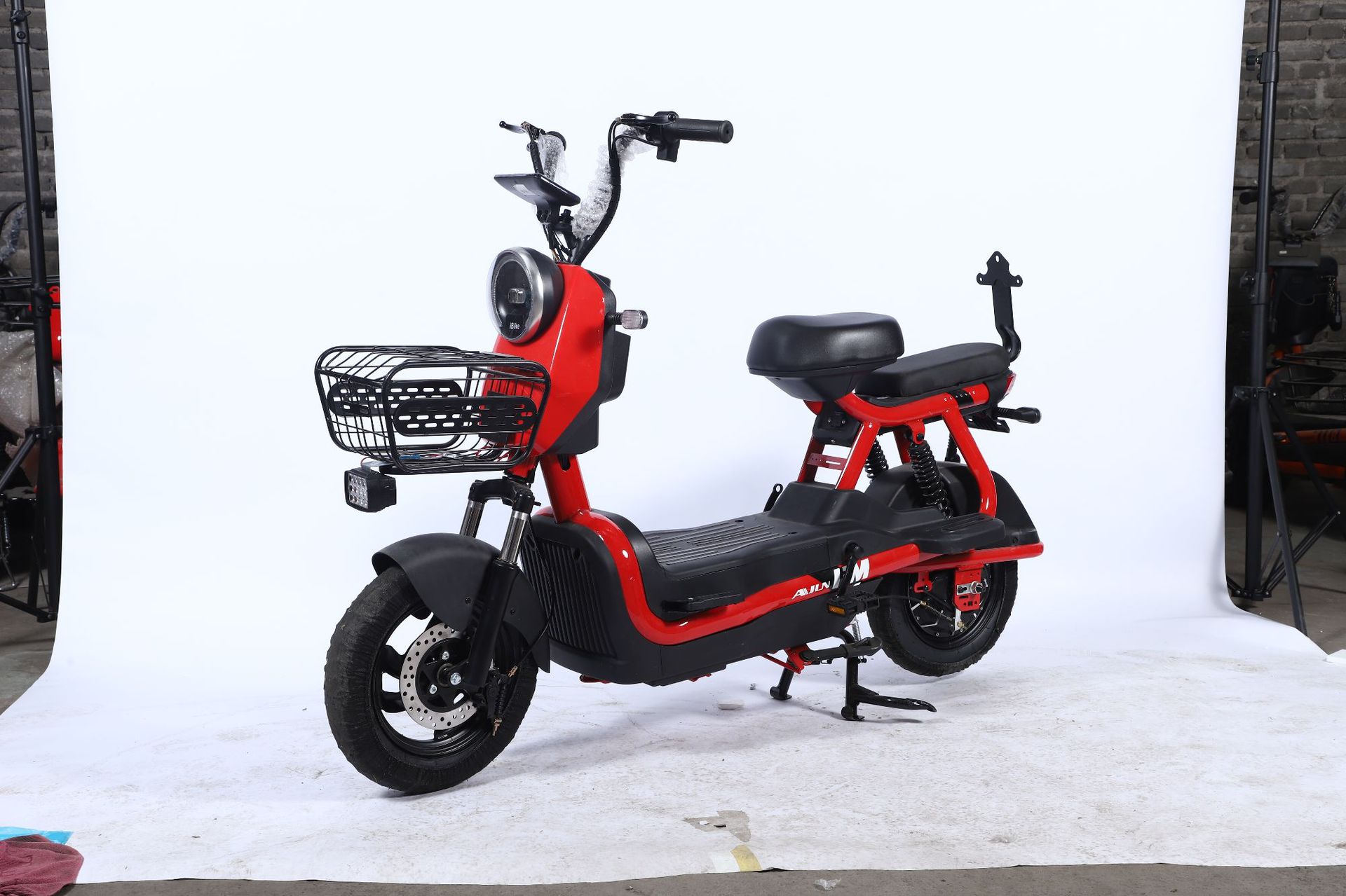 Foreign Trade New Electric Bicycle 60V/72V Electric Vehicle Foreign Trade Export Small Electric Motorcycle Takeaway Vehicle Factory Wholesale