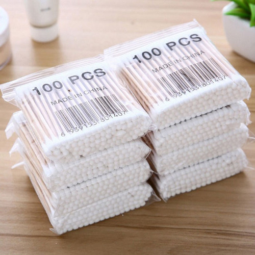 100 pieces of wooden stick cotton swabs, double-ended disposable sanitary tampons for ear removal, makeup removal and disinfection cotton swabs
