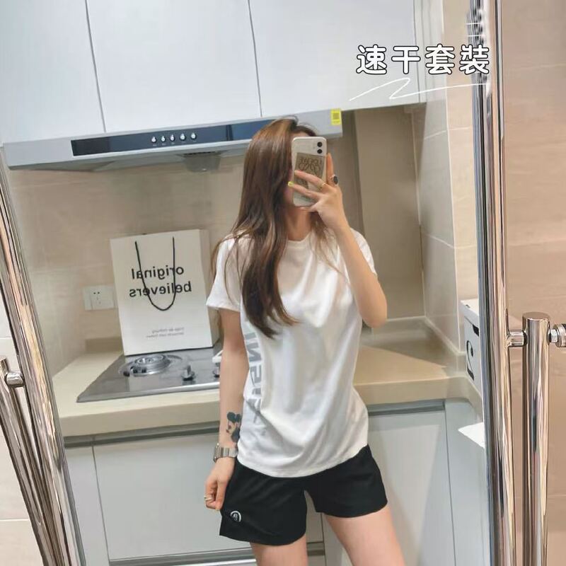 Light Oxygen Quick-Dry suit Sports suit Women's Summer Short-Sleeved suit Casual Breathable Outer-Wearing Running Shorts for Women