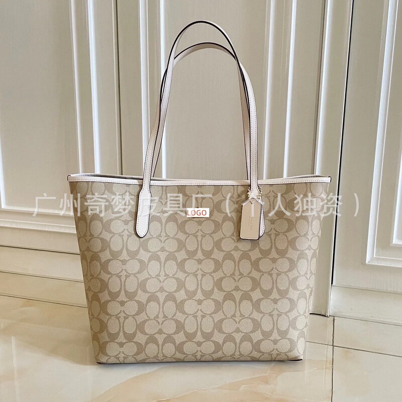 High-Definition City33 Tote Bag for Mothers, Large Capacity Shopping Bag with 30cm Zipper Closure for Women