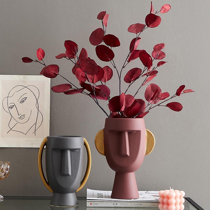 Creative abstract artistic ceramic face ornaments desktop decorations, wine cabinets, TV cabinets, soft decorations, crafts