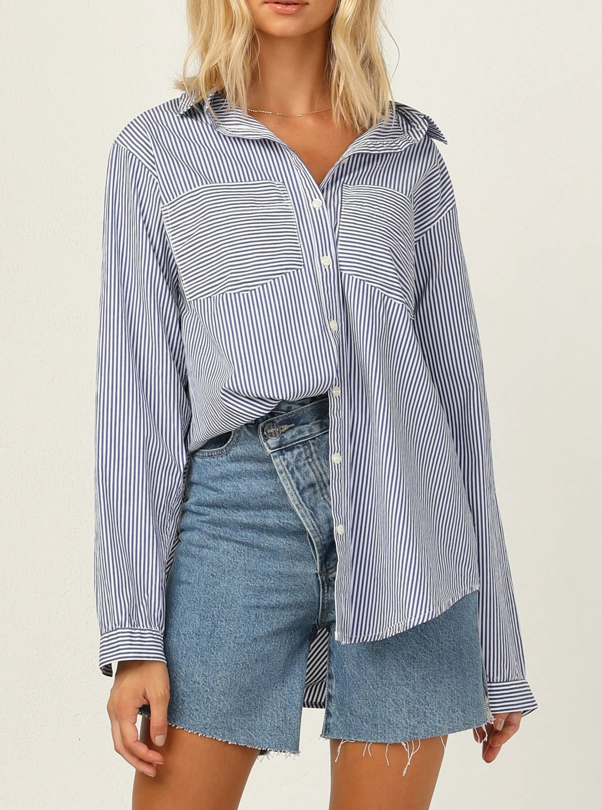 single-breasted stripe/solid color long-sleeved loose shirt-Multicolor NSFH133589