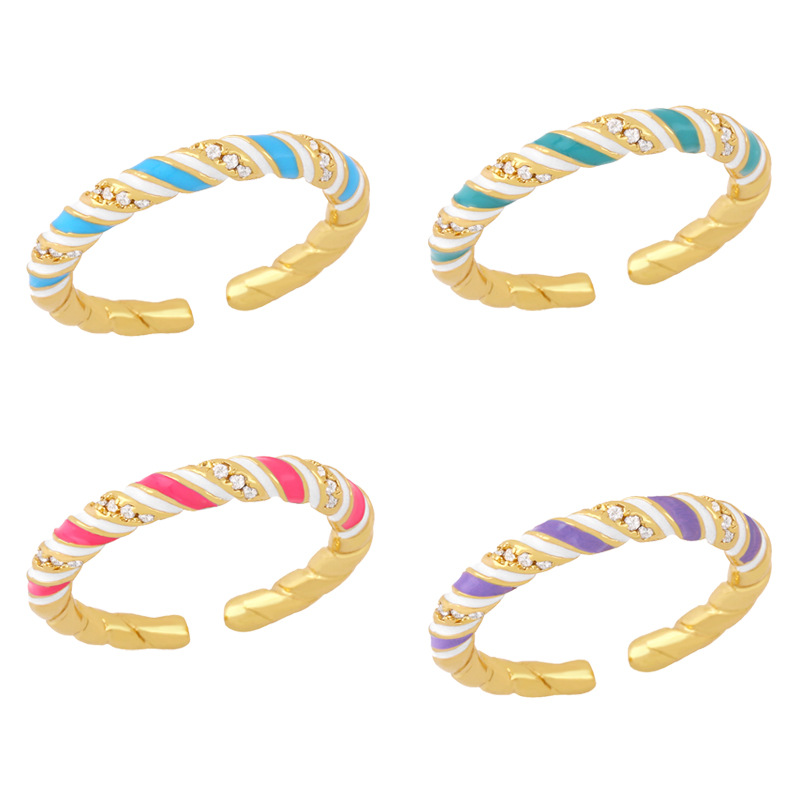Fashion Personality Trendy Cold Wind Gold-plated Zircon Twist Ring display picture 11