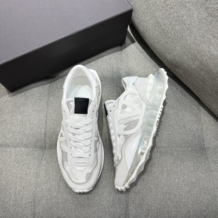 �¿��픰�����͸����|Ь���ϵ��������ƴ���^��ţƤ�\�����eЬ