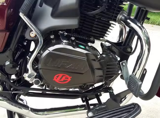 Retro Motorcycle Sports Car 200Cc National Iv Efi Can Be Licensed Storm Harley Prince Fuel Straddle Street Motorcycle