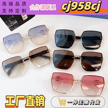 G���¿��ī��ŷ��ʱ�г������ī�����̫������Ů��GG1548S