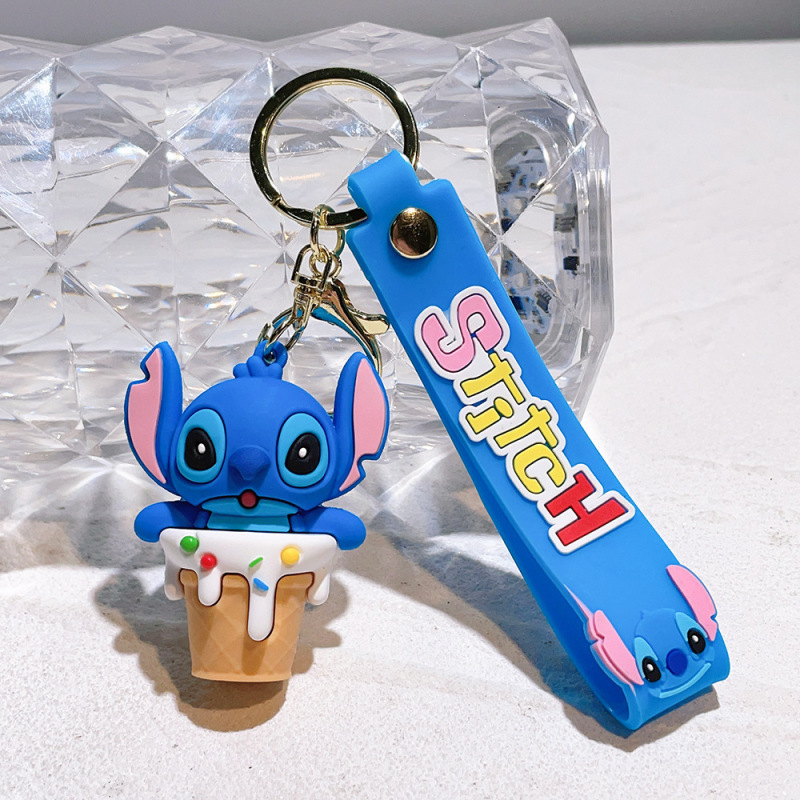 クラシックな立体人形キーホルダーアクセサリー pvc 人形マシンホリデーギフトペンダントクロスボーダーキーホルダー|undefined