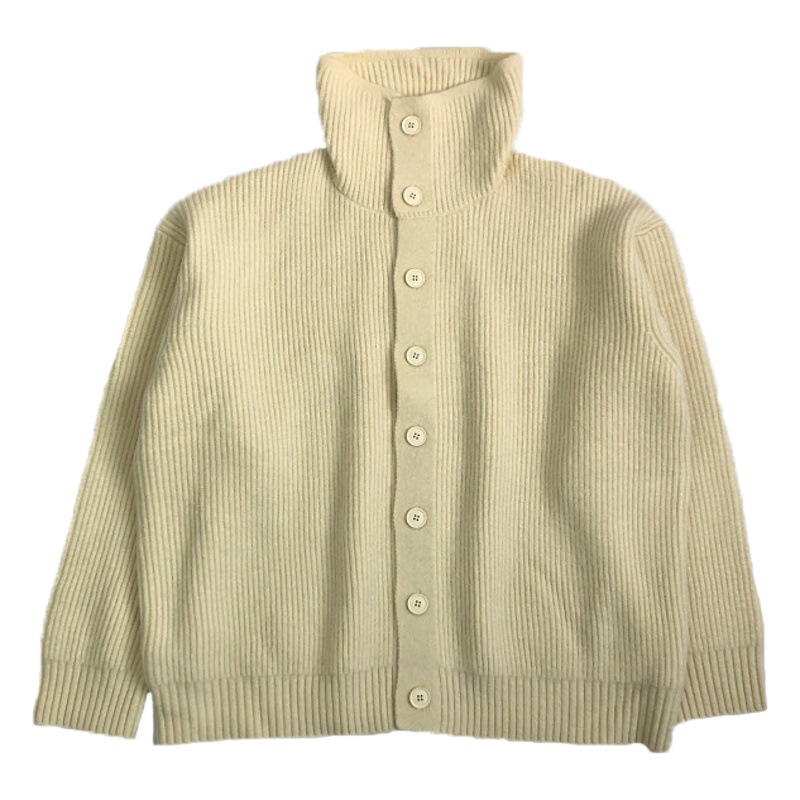 Nicho de invierno diseño decoración botón engrosada suéter cuello alto los hombres sueltos temperamento tocando fondo lana punto cardigan moda