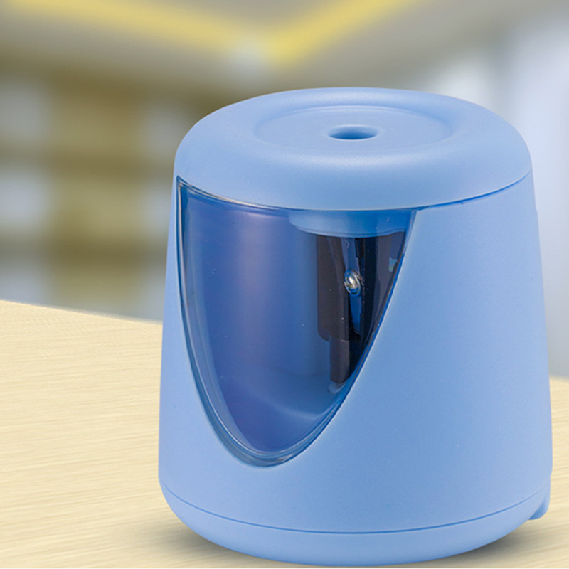 Suministro directo de fábrica Sacapuntas de lápiz automático Sacapuntas de lápiz eléctrico papelería carga sacapuntas regalo de los niños al por mayor