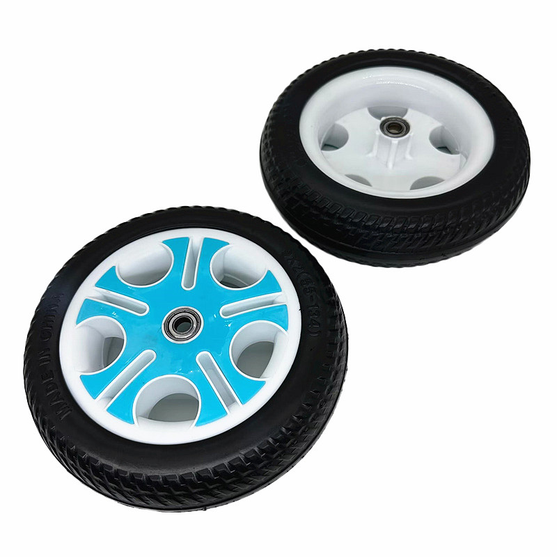 Accesorios de automóviles infantiles ruedas tricicletas infantiles cochecito de bebé auto-bicicleta neumáticos traseros espuma ruedas delanteras