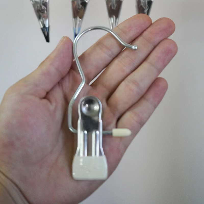 Multifuncional acero inoxidable 3 caracteres abrazadera con gancho abrazadera de ropa sin rastro abrazadera de sombrero abrazadera de secado