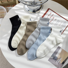 後跟刺繡英文字母襪子男春夏純色短筒襪男襪棉襪網紅超火束腰運動