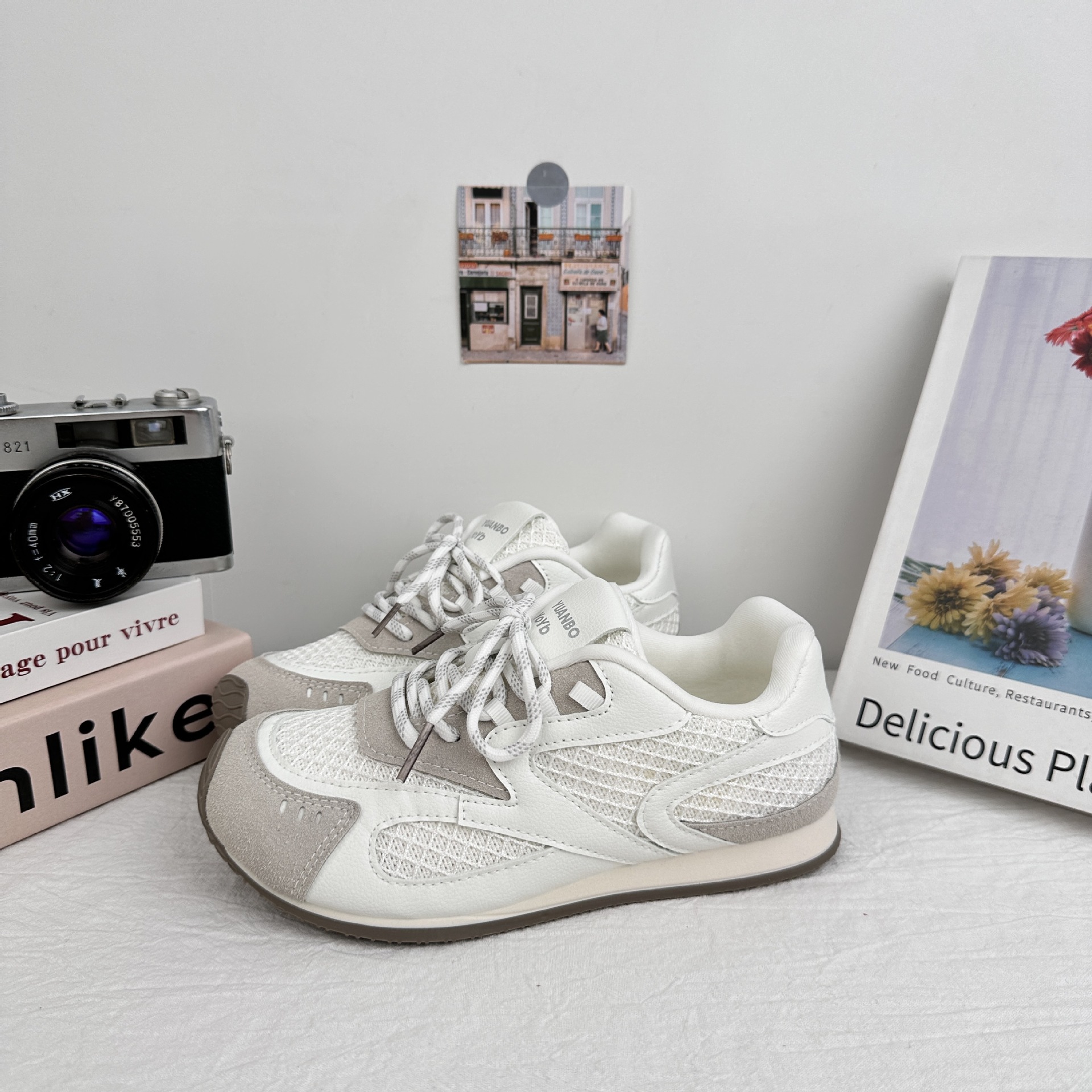 Yuanbo nicho diseño Gump zapatos para mujeres 2025 nuevo verano zapatos de red para mujeres respirables zapatos casuales de red